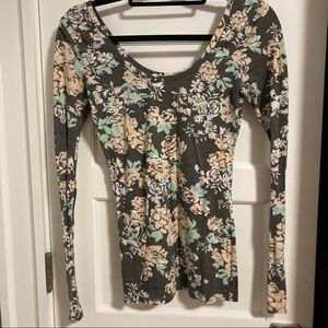 Long sleeve flower shirt
